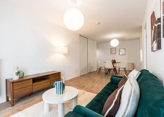 Boileau - T2 Avec 1 1 Salle De Bain * Mérignac