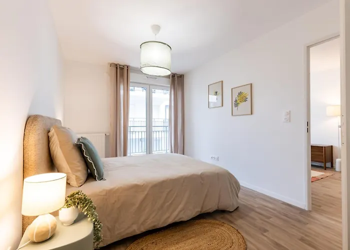 Boileau - T2 Avec 1 1 Salle De Bain * Mérignac